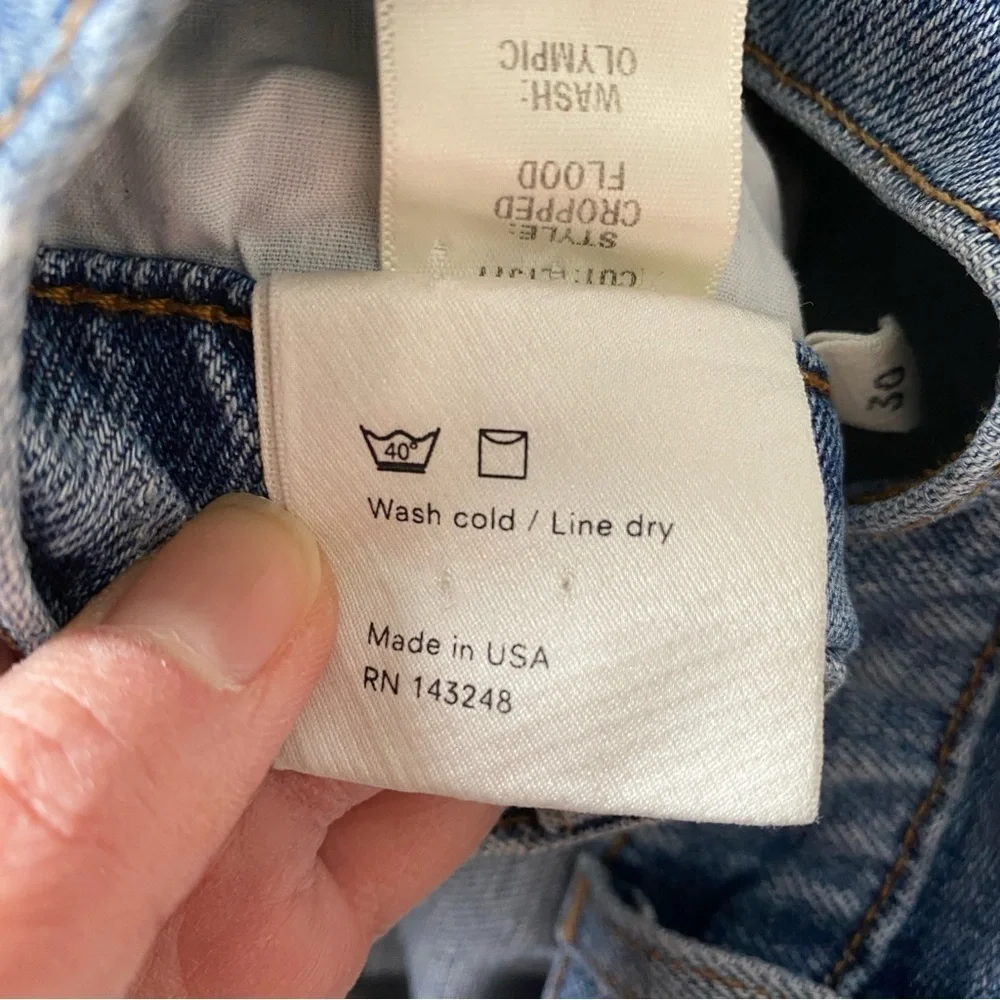 Reformation Cropped Flood Jeans Distressed Raw Hem in Olympic Wash Sz 30 - Picture 11 of 16